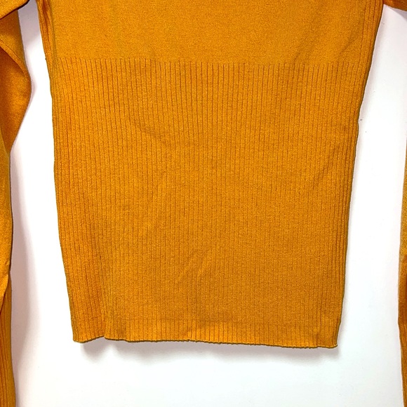 💥TOPS SALE💥 MASKA TURTLENECK SWEATER IN CAMEL - Picture 3 of 7